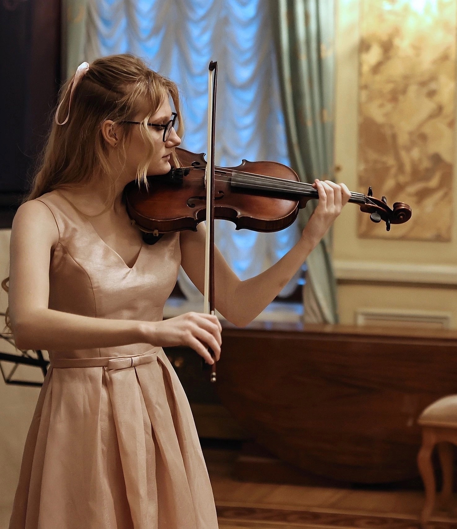 Авелина Попова